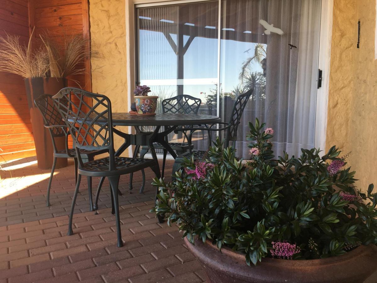 Felsenblick Self-Catering Hotel Windhoek Luaran gambar