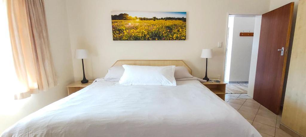 Felsenblick Self-Catering Hotel Windhoek Luaran gambar