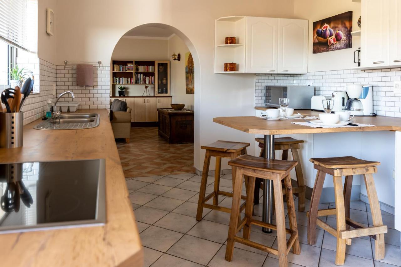 Felsenblick Self-Catering Hotel Windhoek Luaran gambar